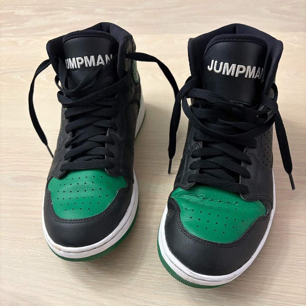 Nike Jumpman Men’s Black & Green High-Top Sneakers